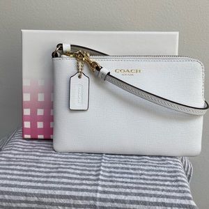 Coach leather wristlet